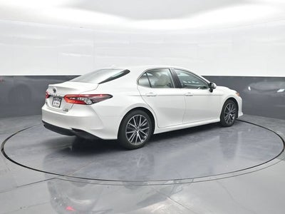 2024 Toyota Camry Hybrid XLE