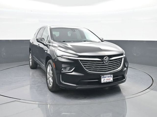 2023 Buick Enclave Essence's photo
