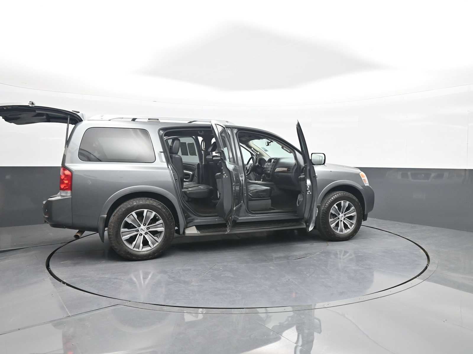 2015 Nissan Armada SL