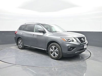 2020 Nissan Pathfinder S