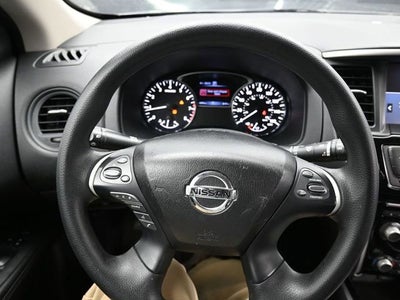 2020 Nissan Pathfinder S