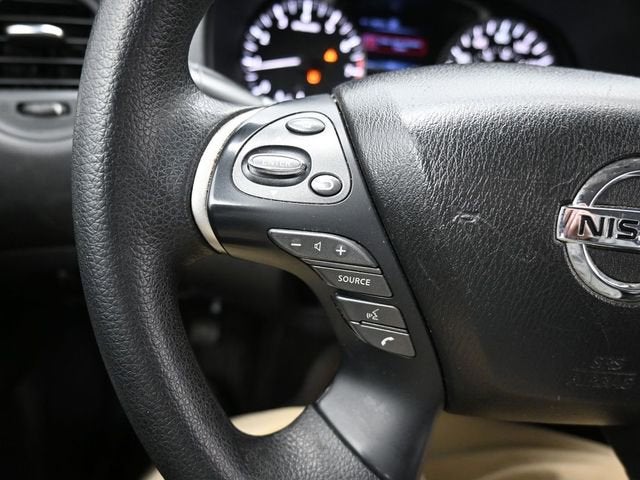 2020 Nissan Pathfinder S