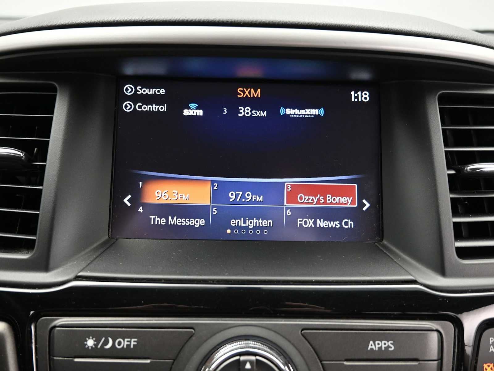 2020 Nissan Pathfinder S