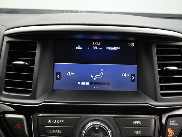 2020 Nissan Pathfinder S