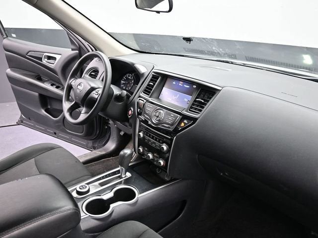 2020 Nissan Pathfinder S