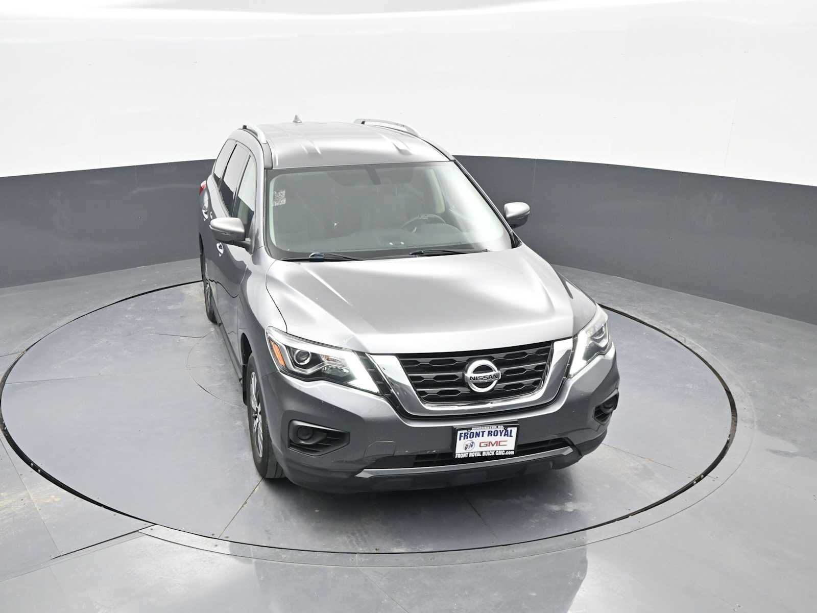 2020 Nissan Pathfinder S
