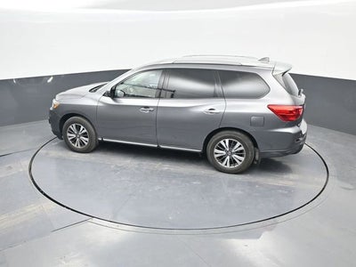 2020 Nissan Pathfinder S