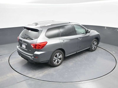 2020 Nissan Pathfinder S