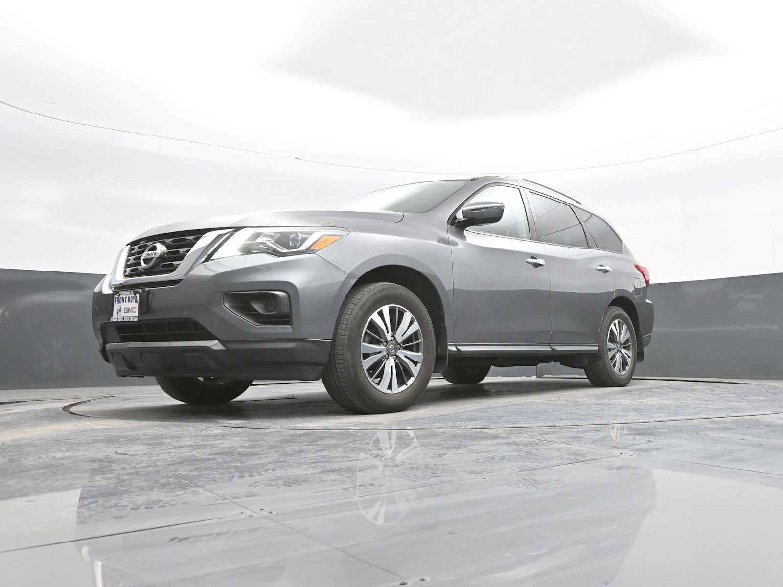 2020 Nissan Pathfinder S