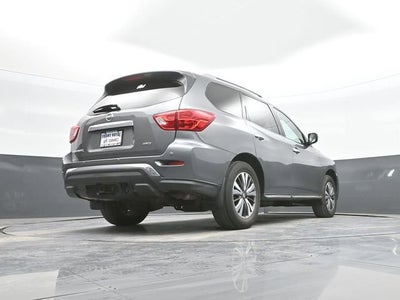 2020 Nissan Pathfinder S