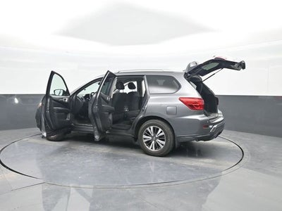 2020 Nissan Pathfinder S