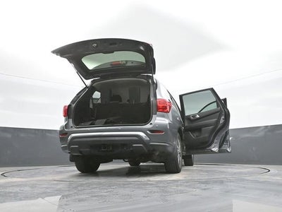 2020 Nissan Pathfinder S