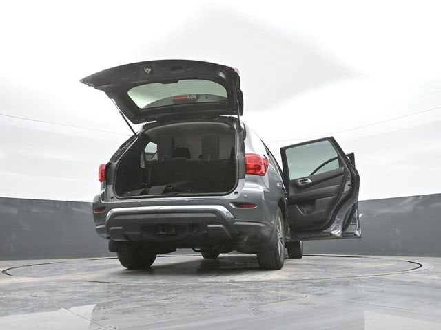 2020 Nissan Pathfinder S