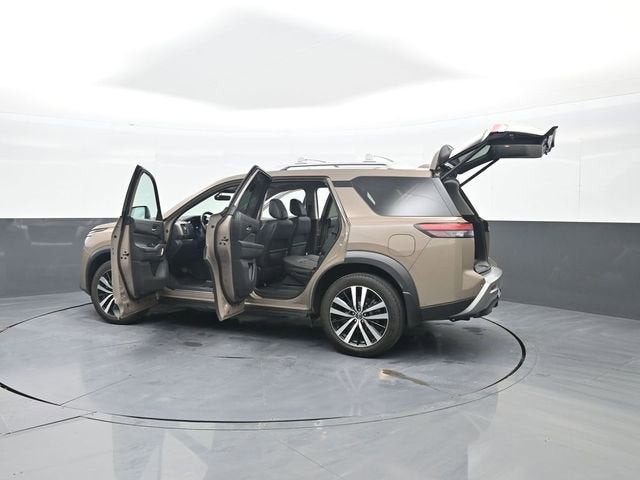 2023 Nissan Pathfinder Platinum - Photo 49