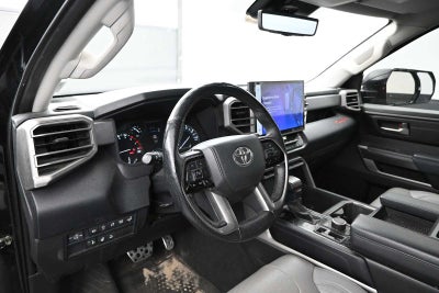 2022 Toyota Tundra 4WD SR5