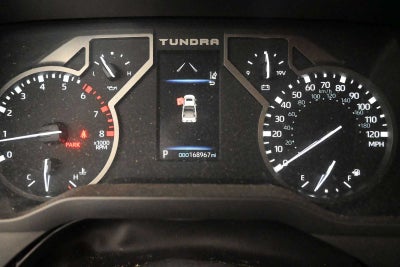 2022 Toyota Tundra 4WD SR5