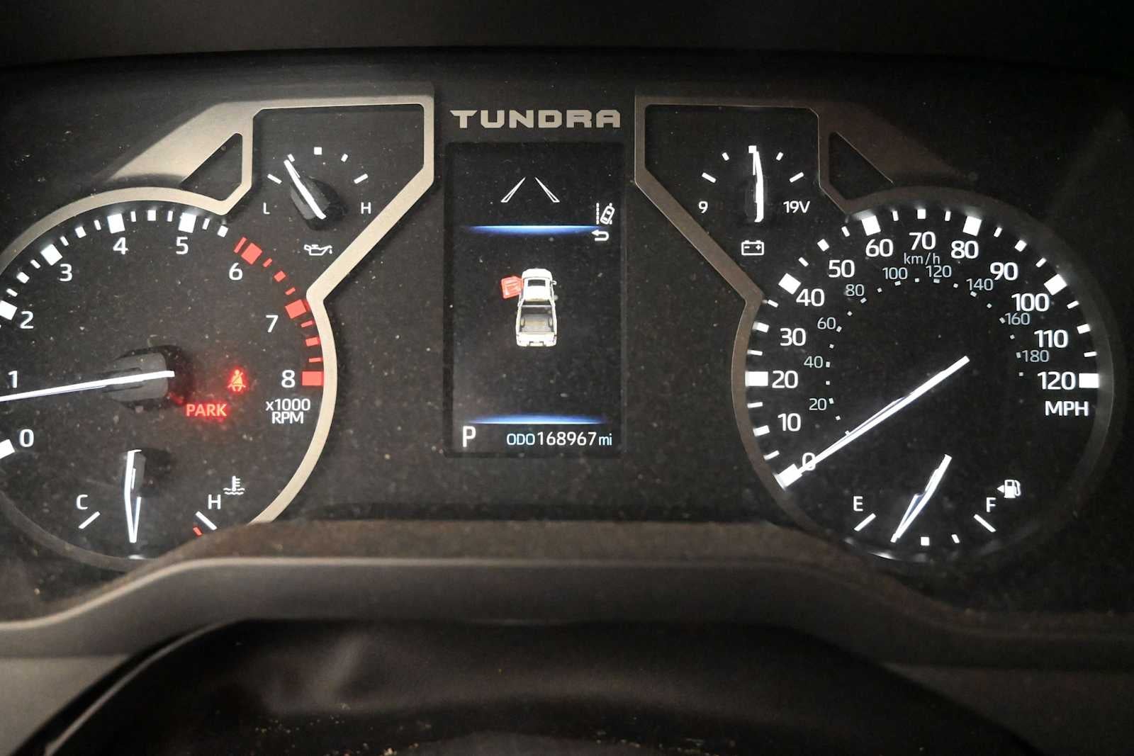 2022 Toyota Tundra 4WD SR5
