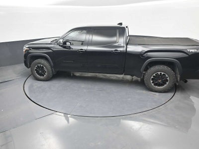 2022 Toyota Tundra 4WD SR5