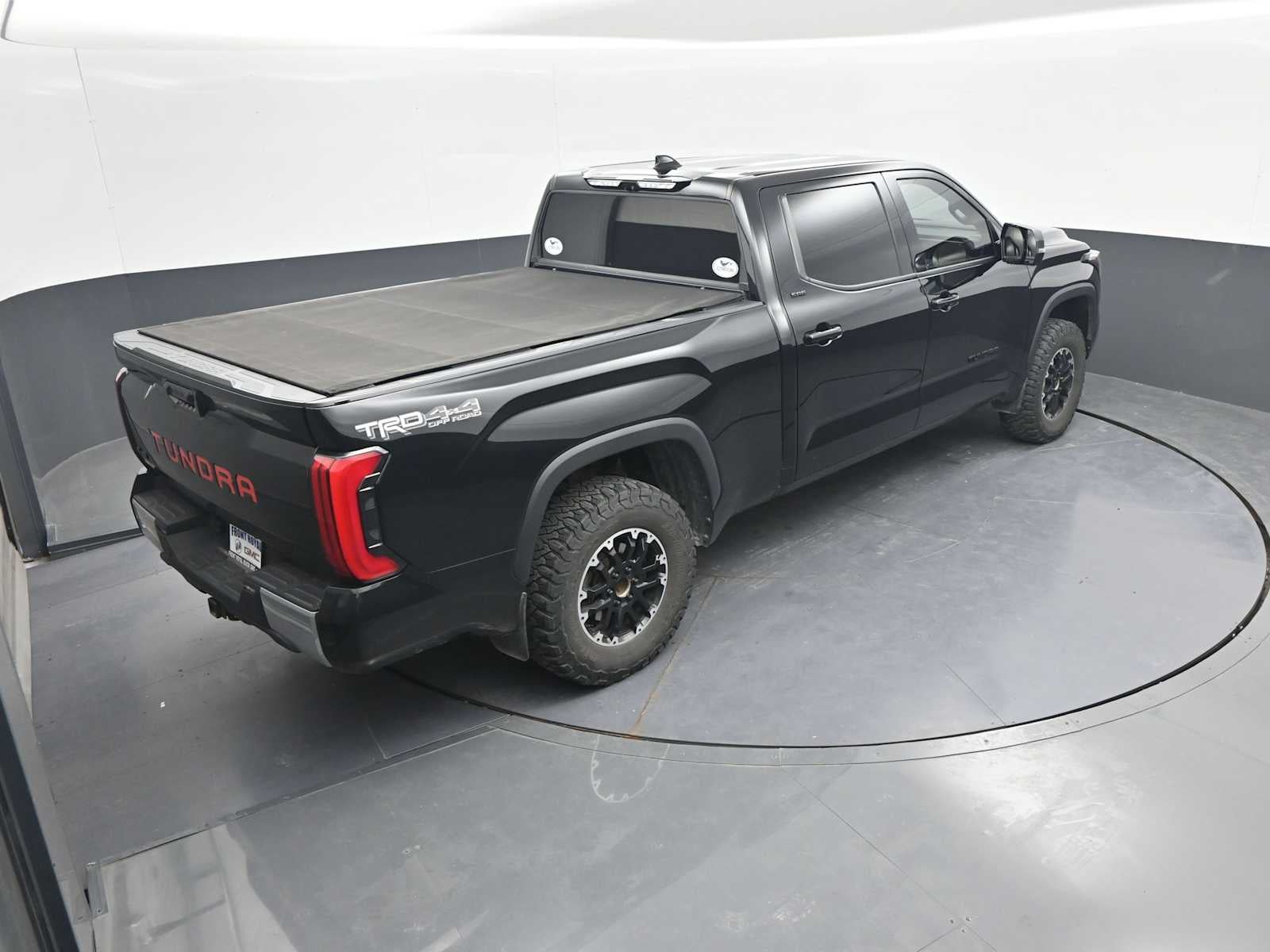 2022 Toyota Tundra 4WD SR5