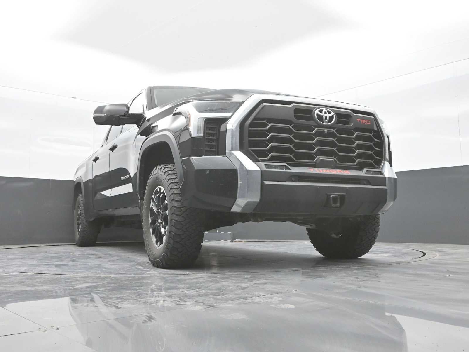 2022 Toyota Tundra 4WD SR5