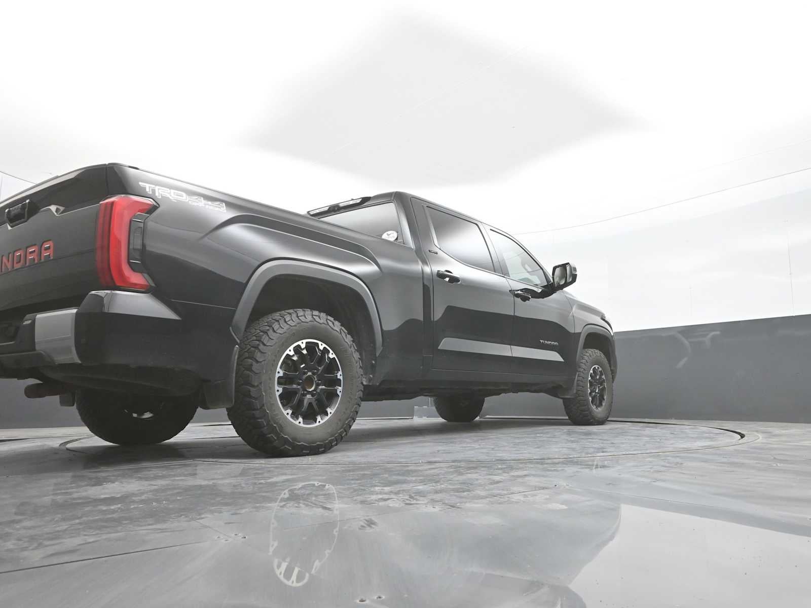 2022 Toyota Tundra 4WD SR5