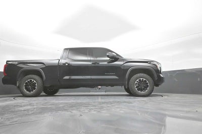 2022 Toyota Tundra 4WD SR5