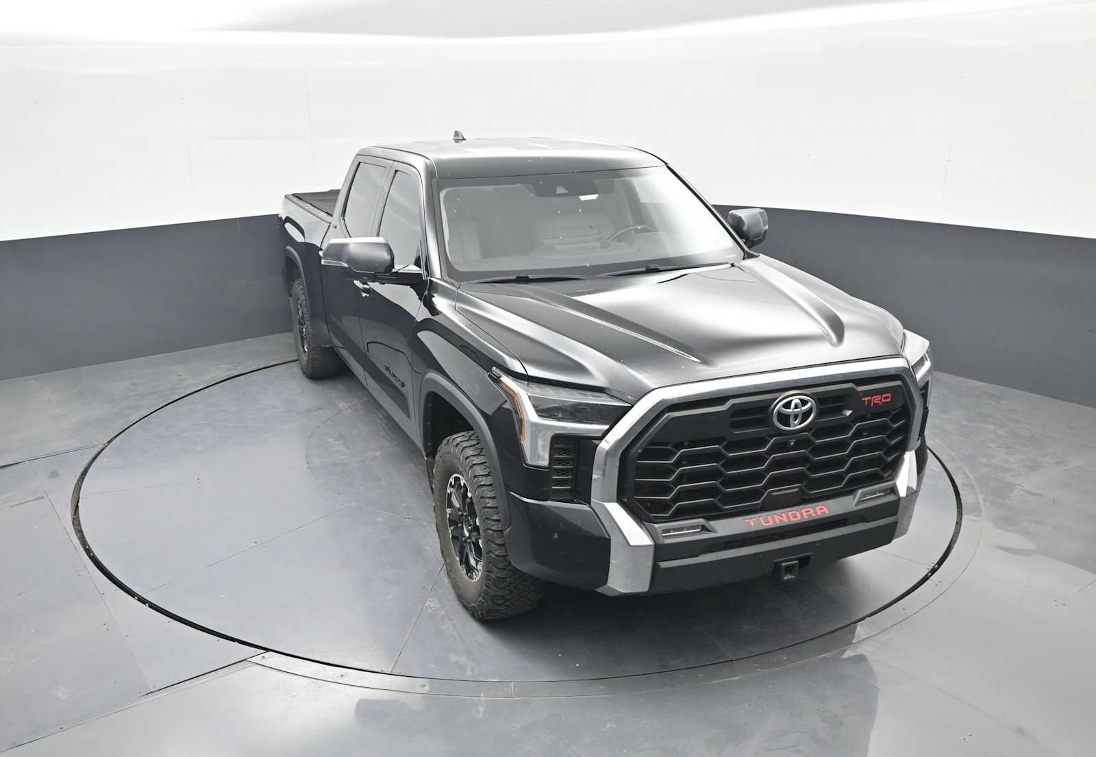 2022 Toyota Tundra 4WD SR5