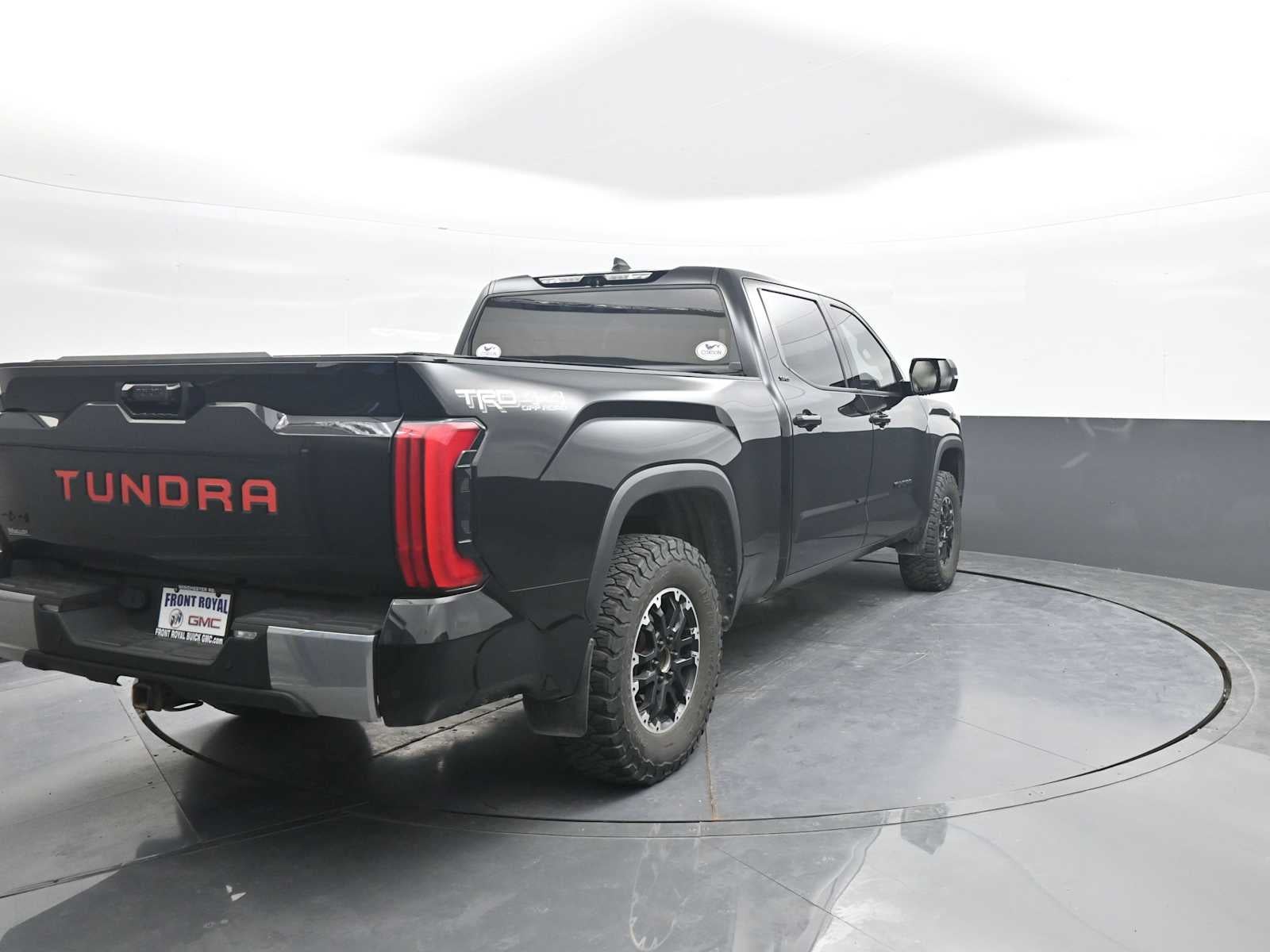 2022 Toyota Tundra 4WD SR5