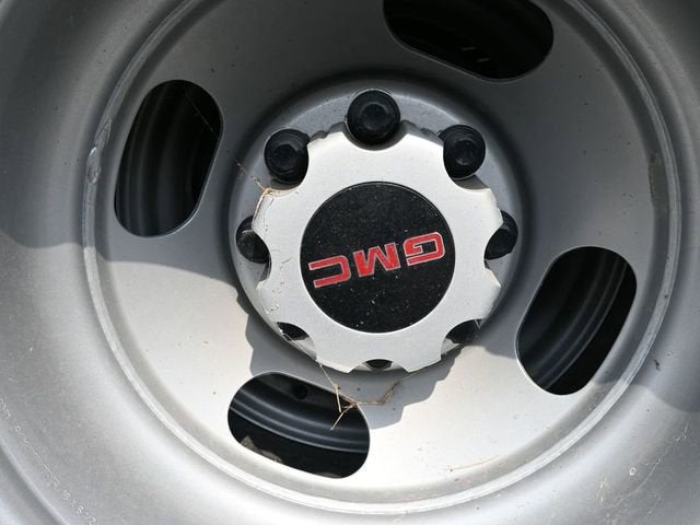 2024 GMC Savana Cutaway 4500 2WT