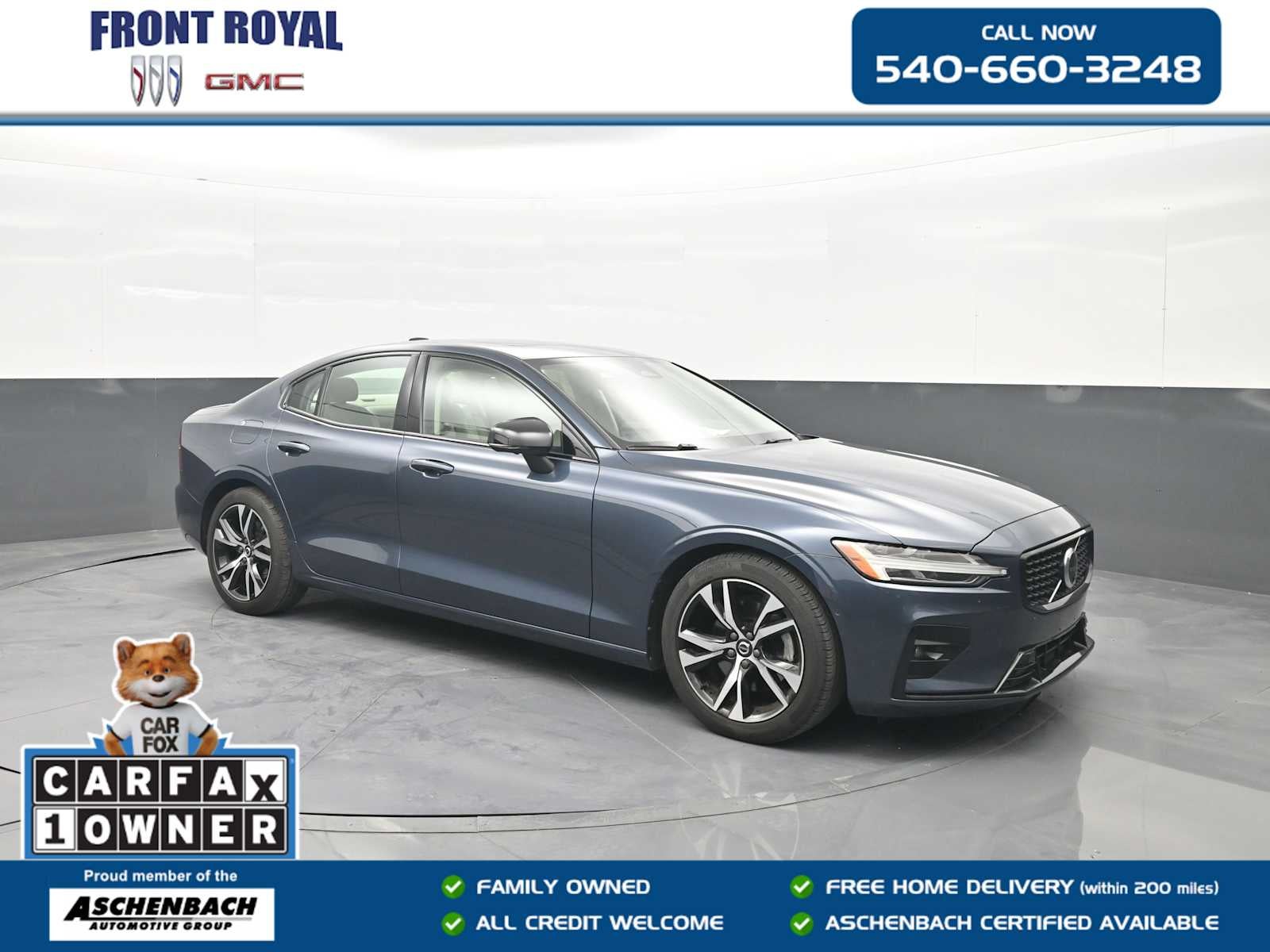 2024 Volvo S60 Plus Dark Theme