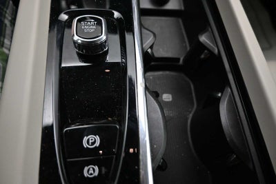 2024 Volvo S60 Plus Dark Theme