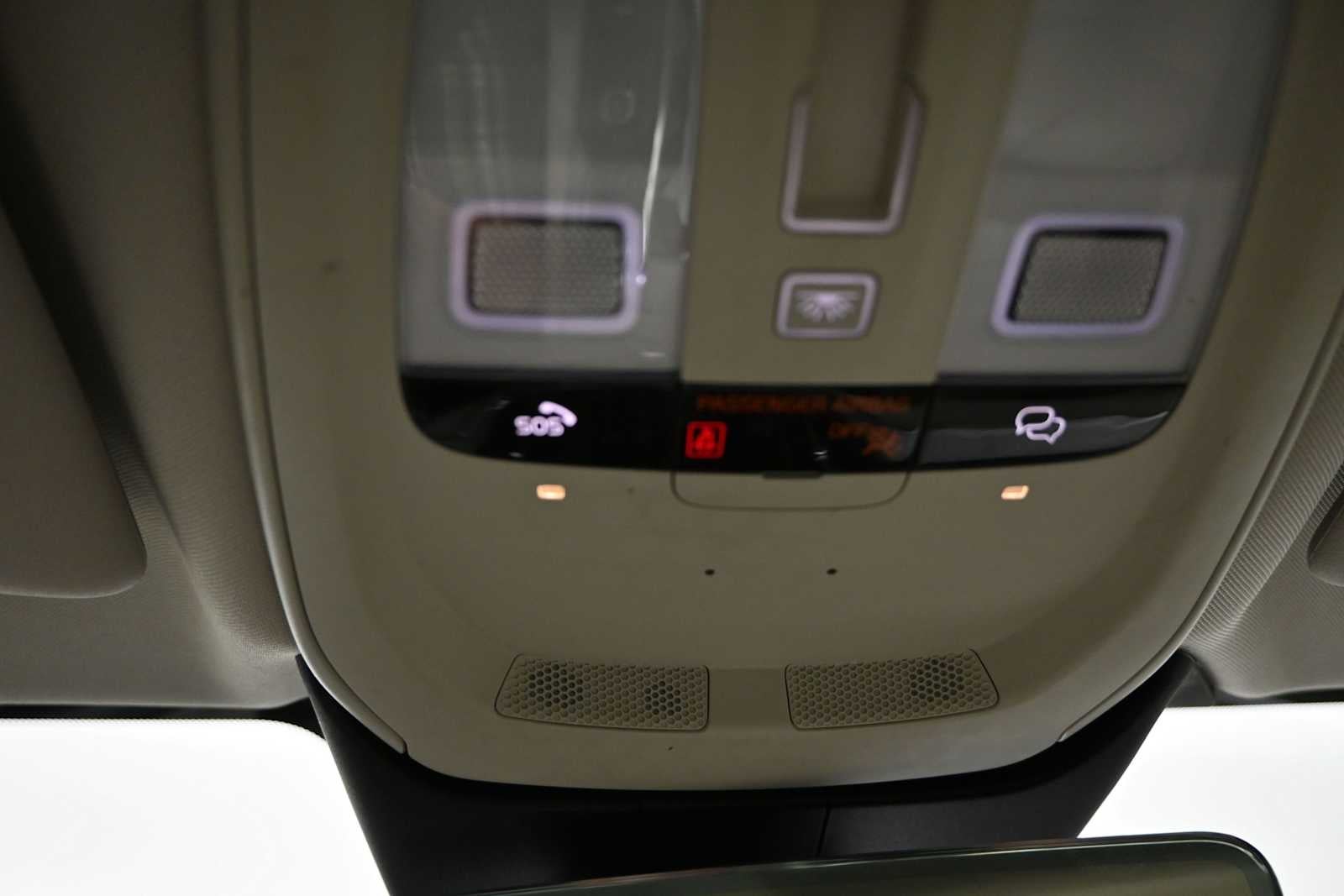 2024 Volvo S60 Plus Dark Theme