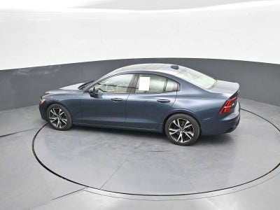 2024 Volvo S60 Plus Dark Theme