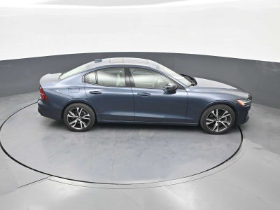 2024 Volvo S60 Plus Dark Theme