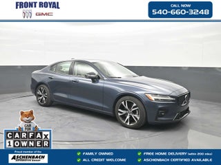 2024 Volvo S60 Plus Dark Theme