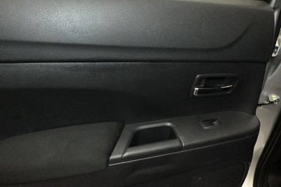 2024 Mitsubishi Outlander Sport S