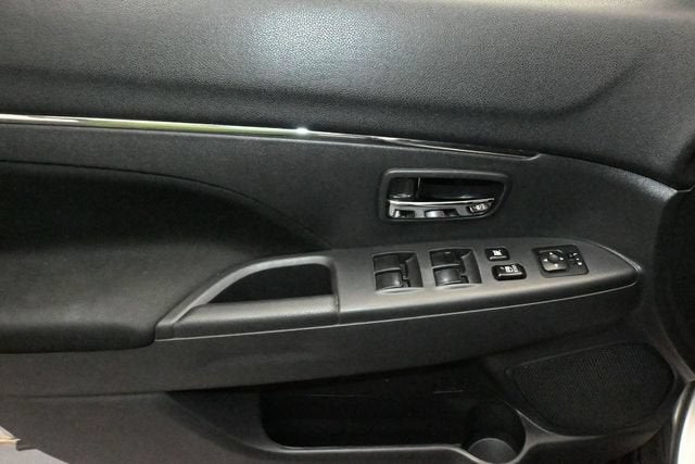 2024 Mitsubishi Outlander Sport S