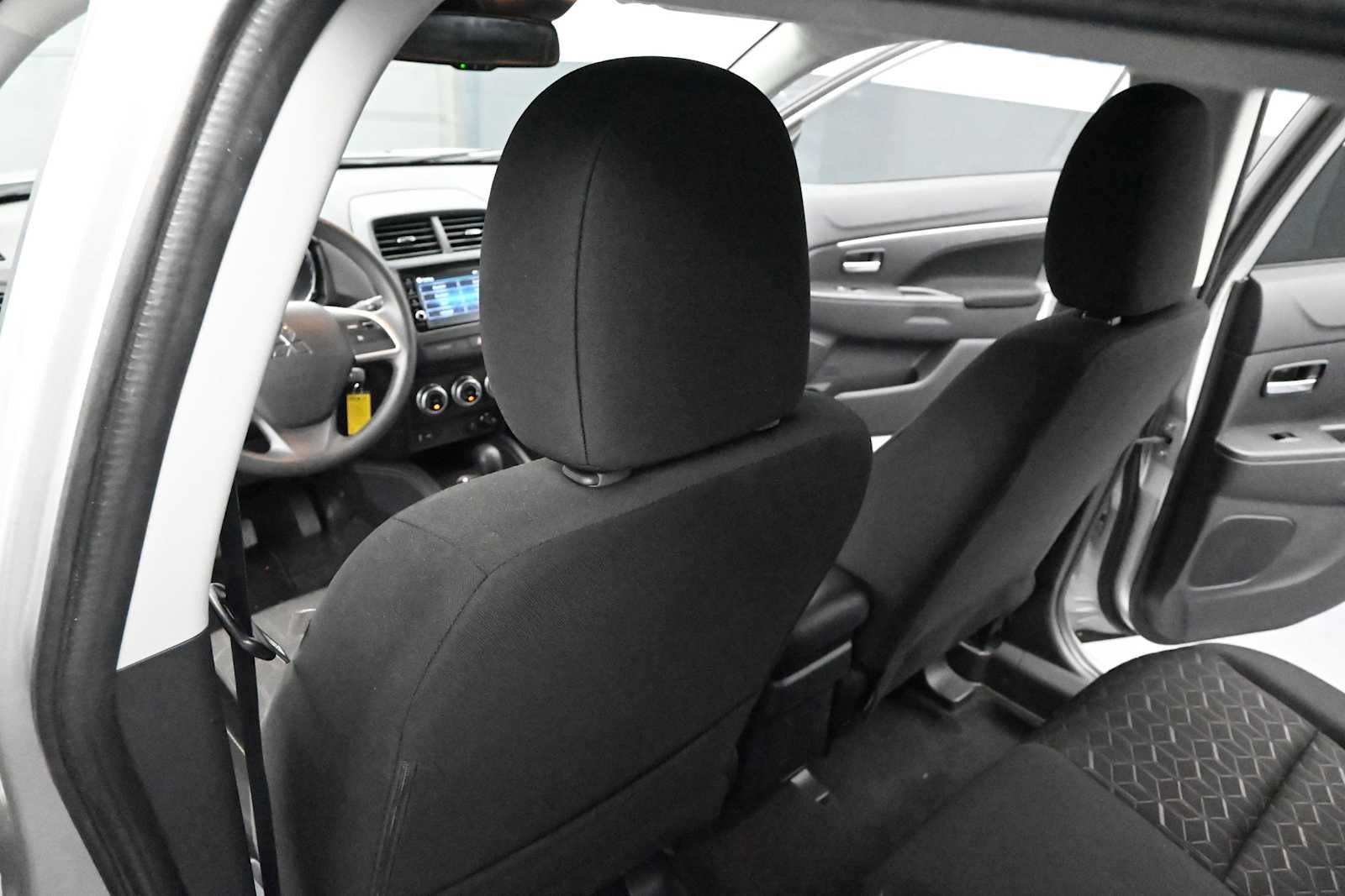 2025 Mitsubishi Outlander Sport S