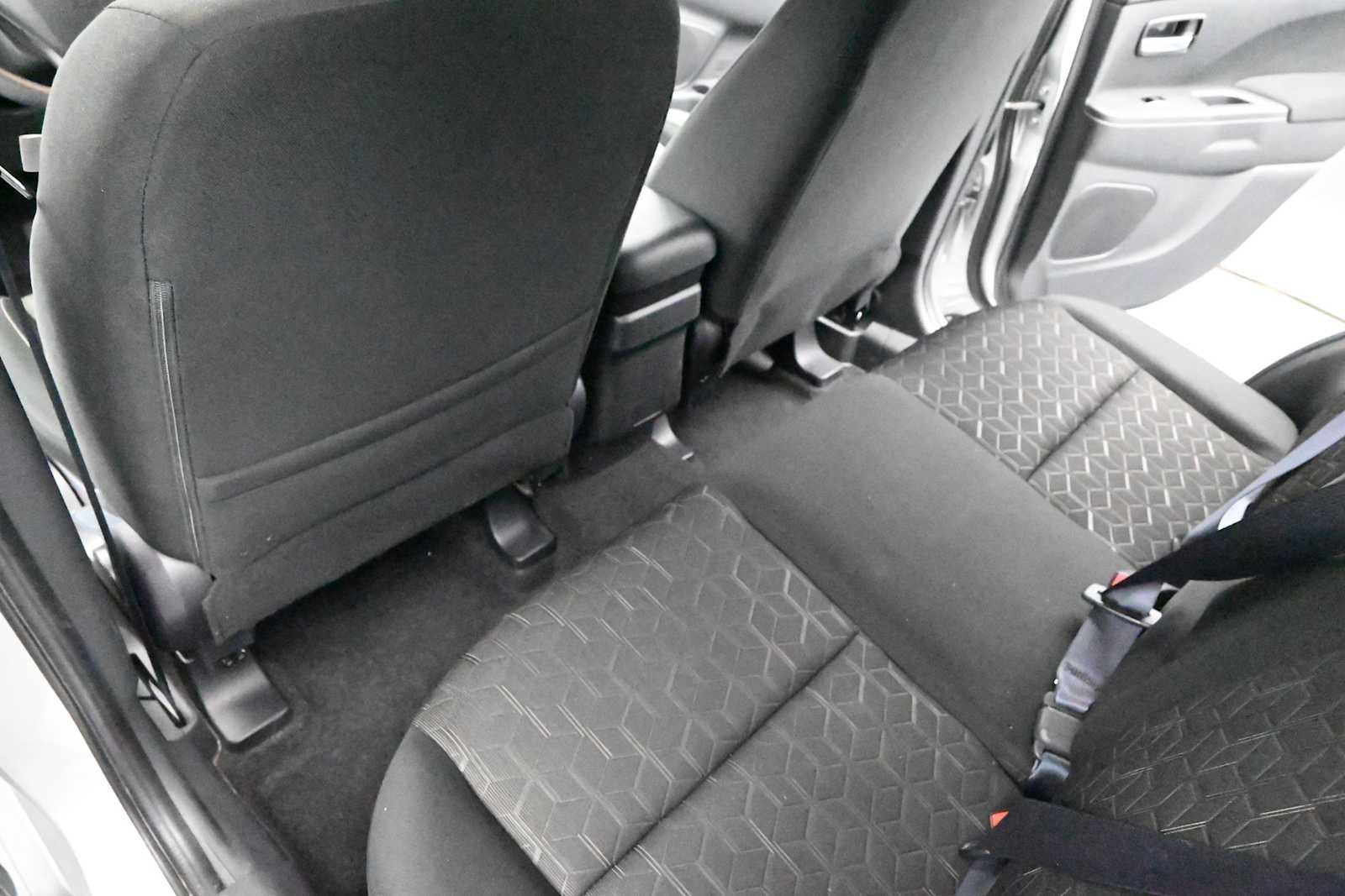 2025 Mitsubishi Outlander Sport S
