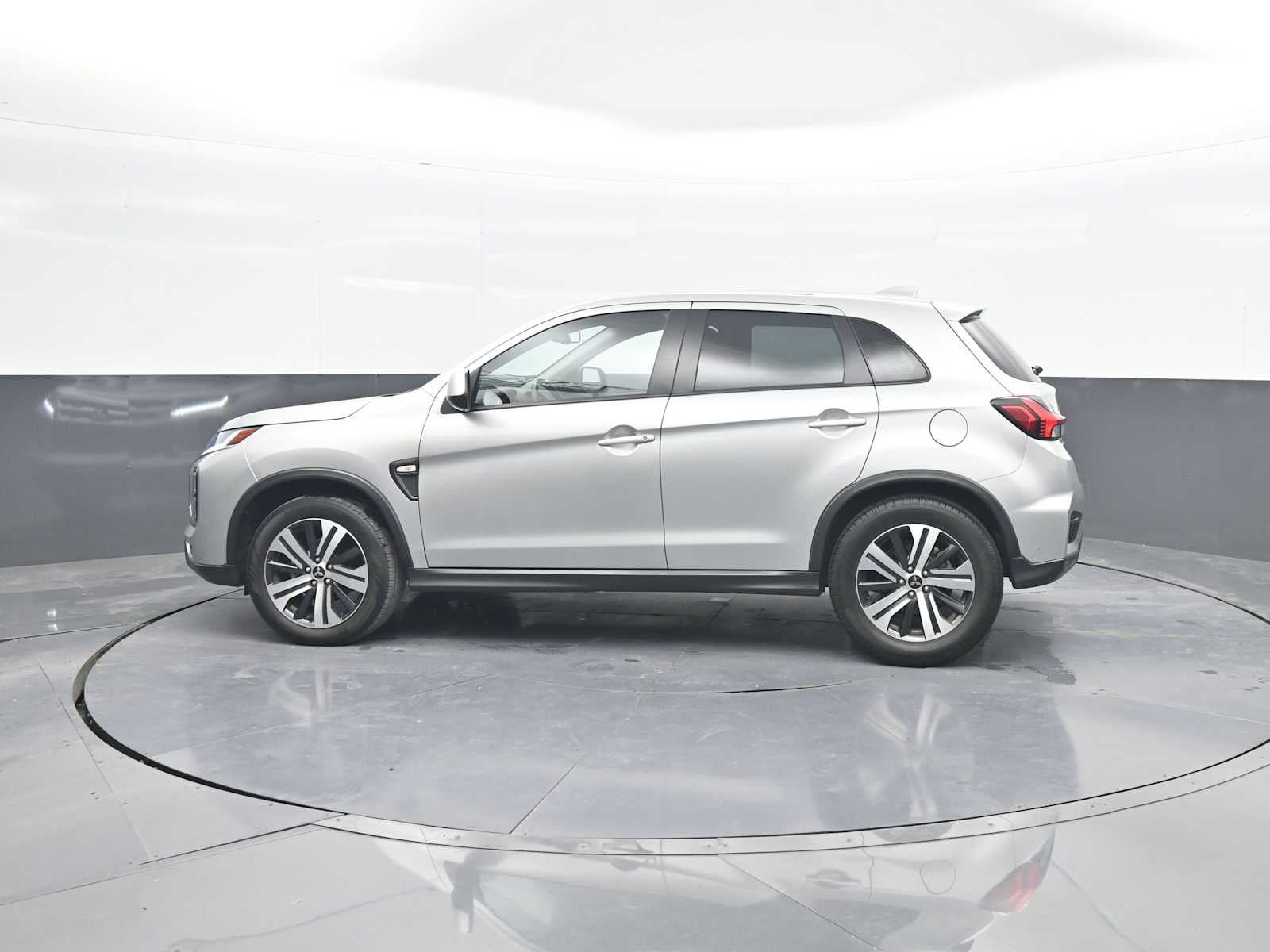 2025 Mitsubishi Outlander Sport S