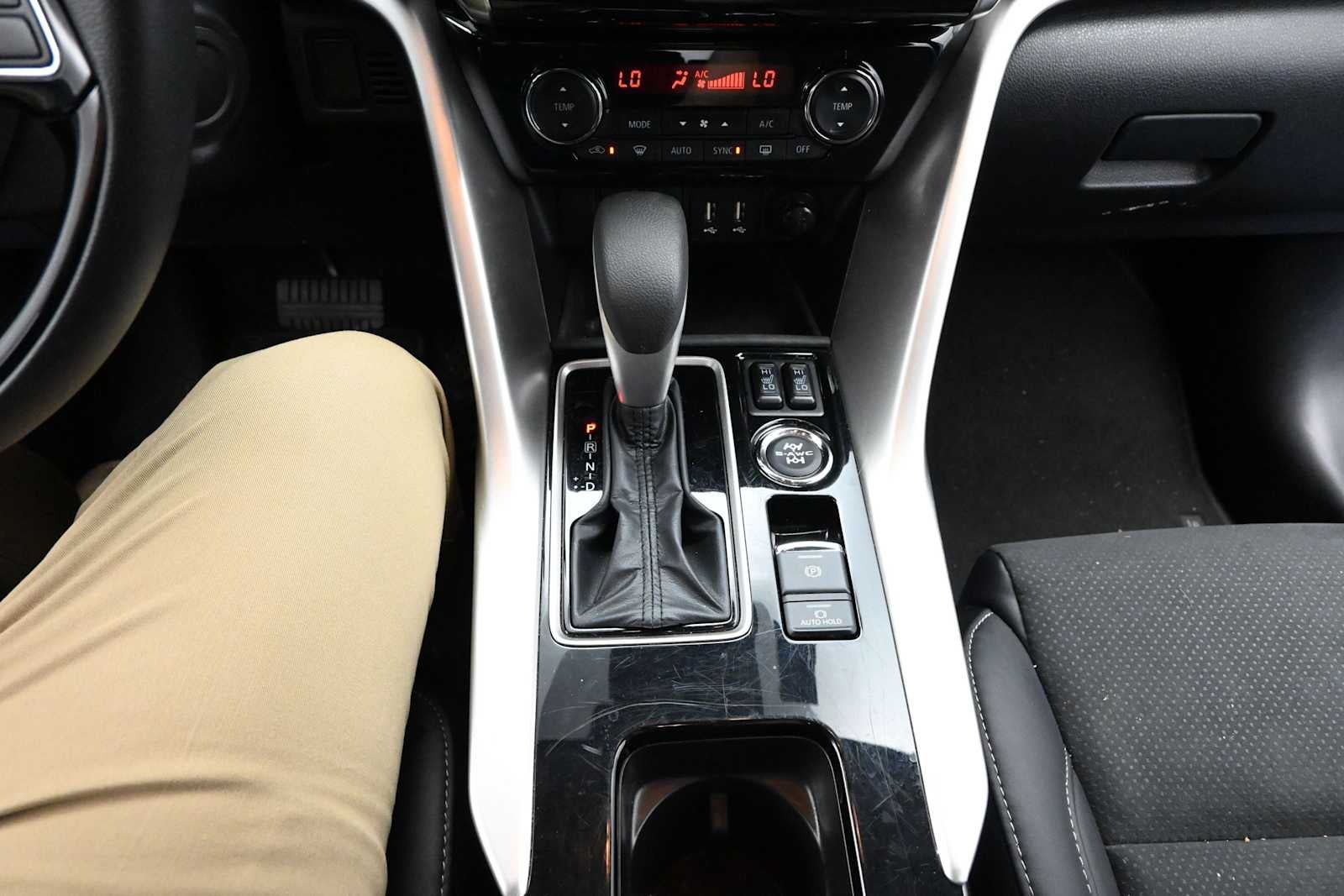 2025 Mitsubishi Eclipse Cross SE