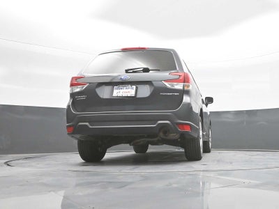 2023 Subaru Forester Base