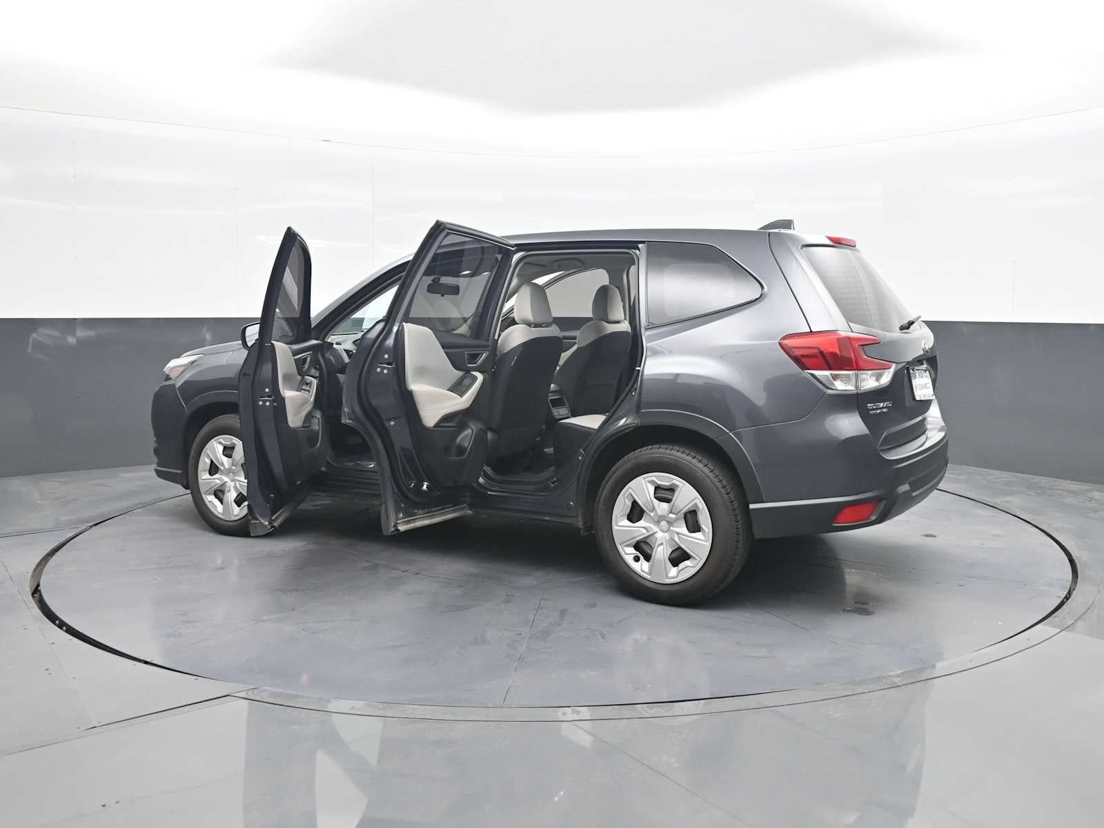 2023 Subaru Forester Base