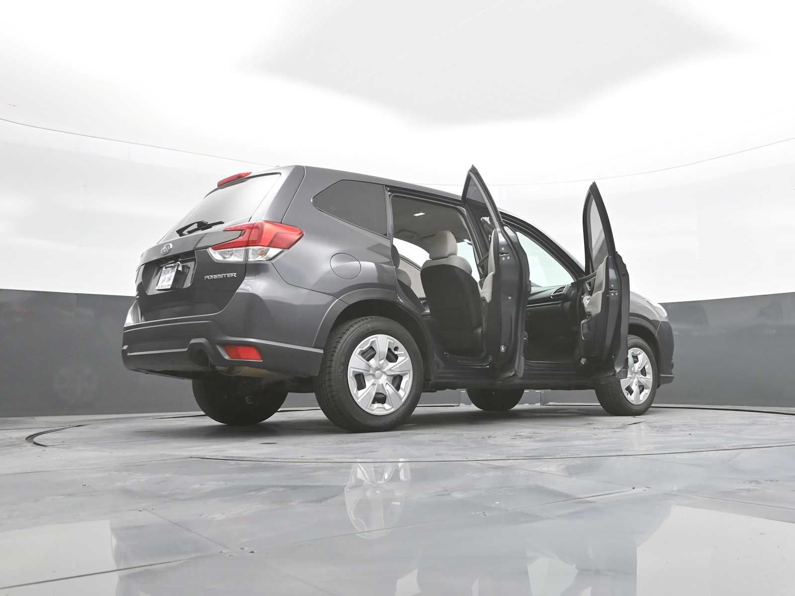 2023 Subaru Forester Base
