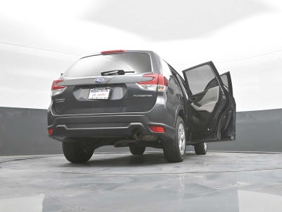 2023 Subaru Forester Base