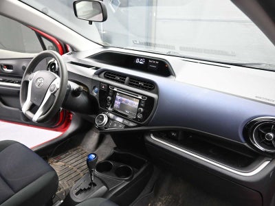 2015 Toyota Prius c One