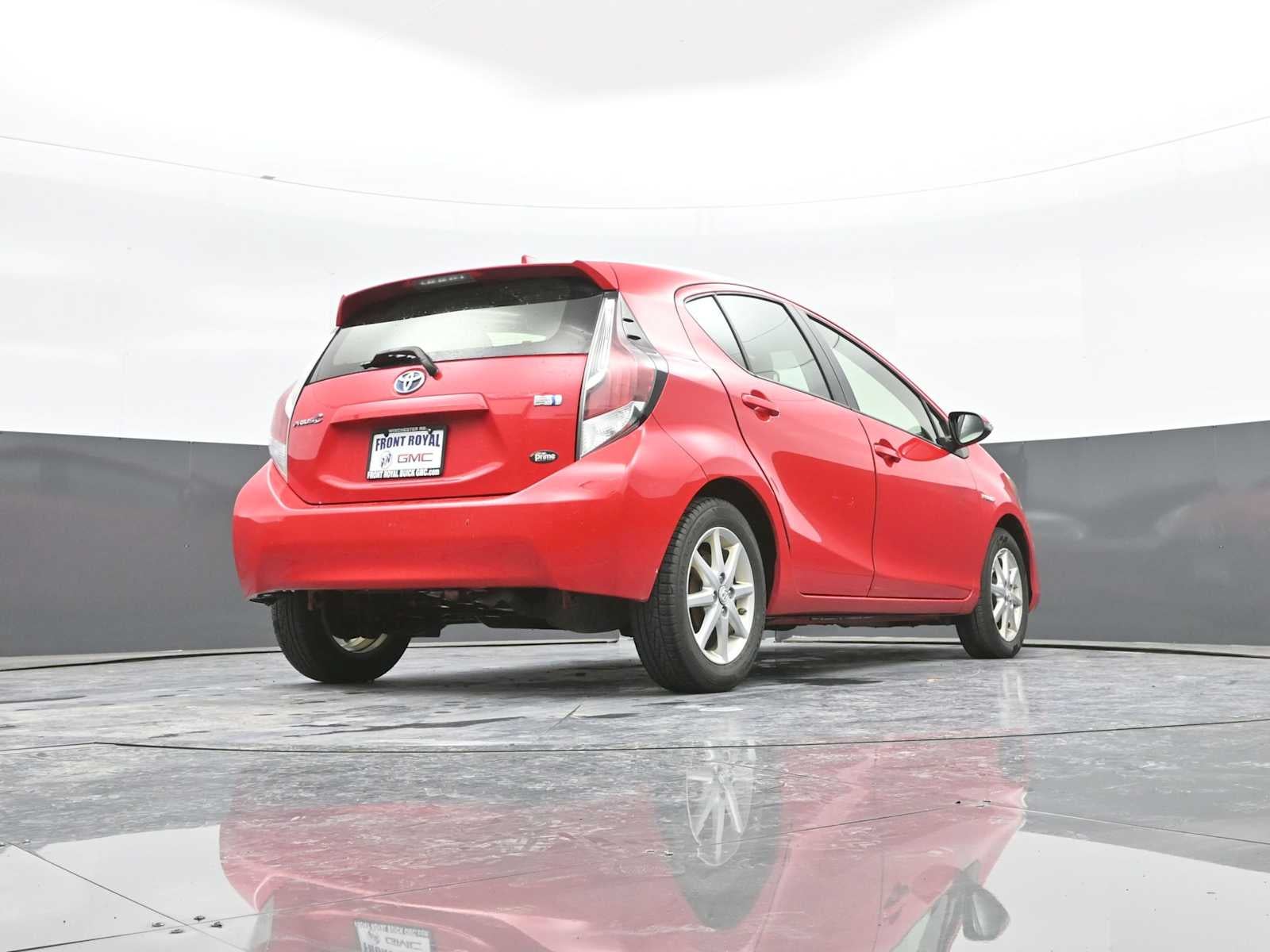 2015 Toyota Prius c One