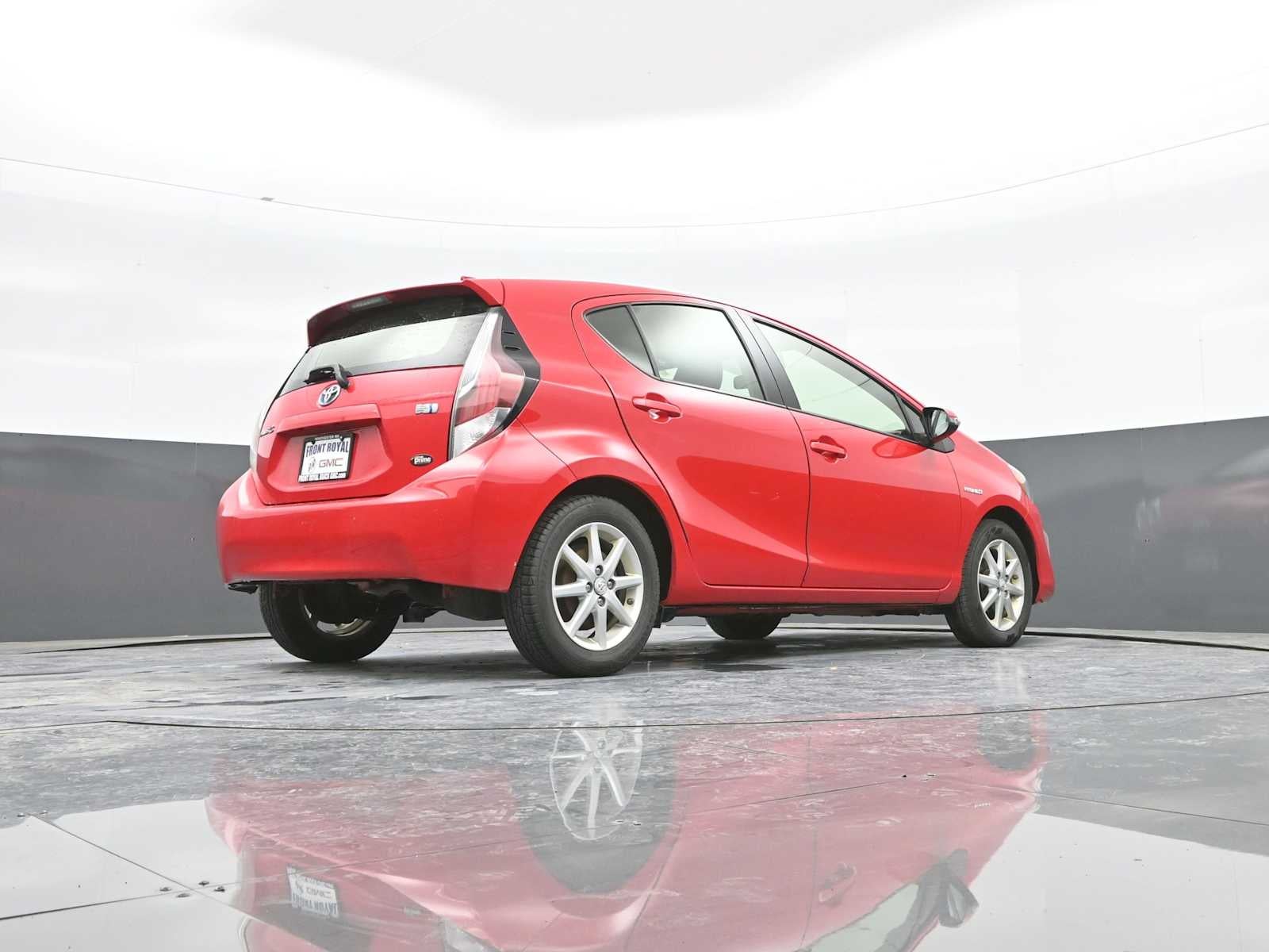 2015 Toyota Prius c One