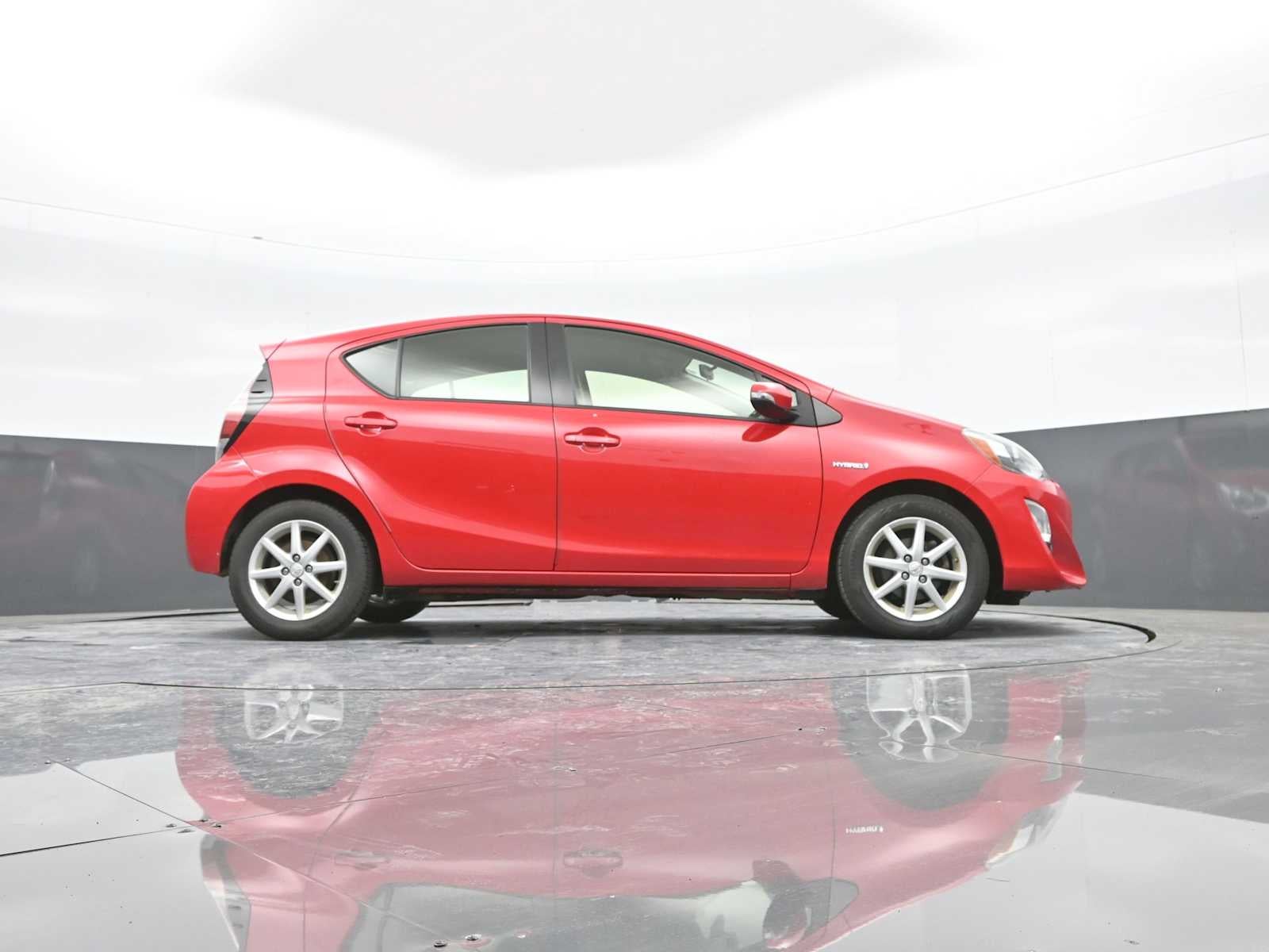 2015 Toyota Prius c One