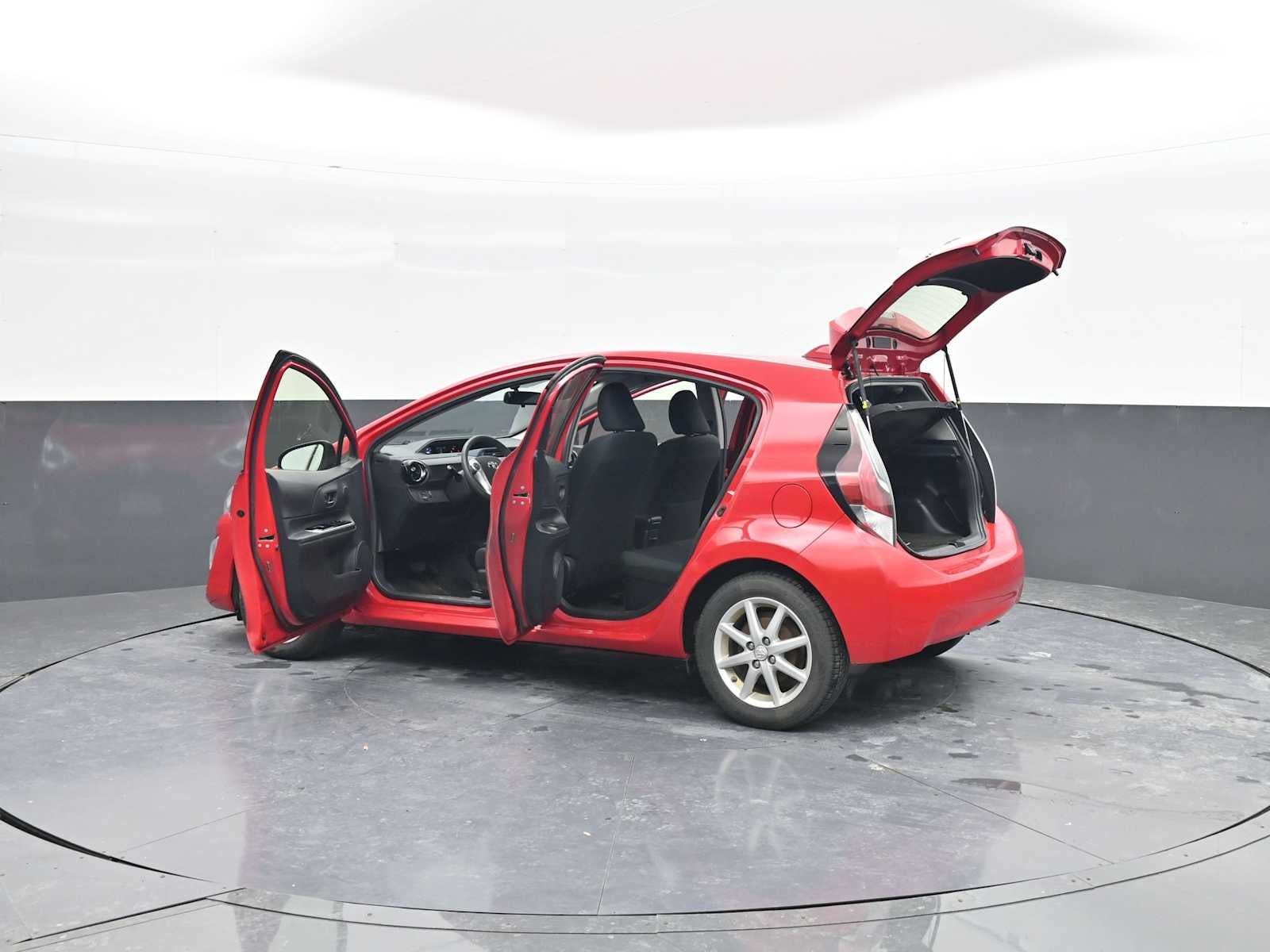 2015 Toyota Prius c One